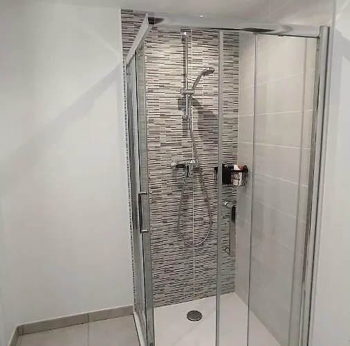 Poete Avec Jardin 3 Parking Gratuit Tournefeuille