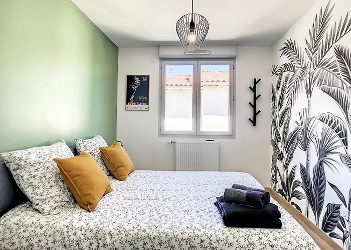 ヴィラ Poete Avec Jardin 3 Parking Gratuit トゥルヌフイユ